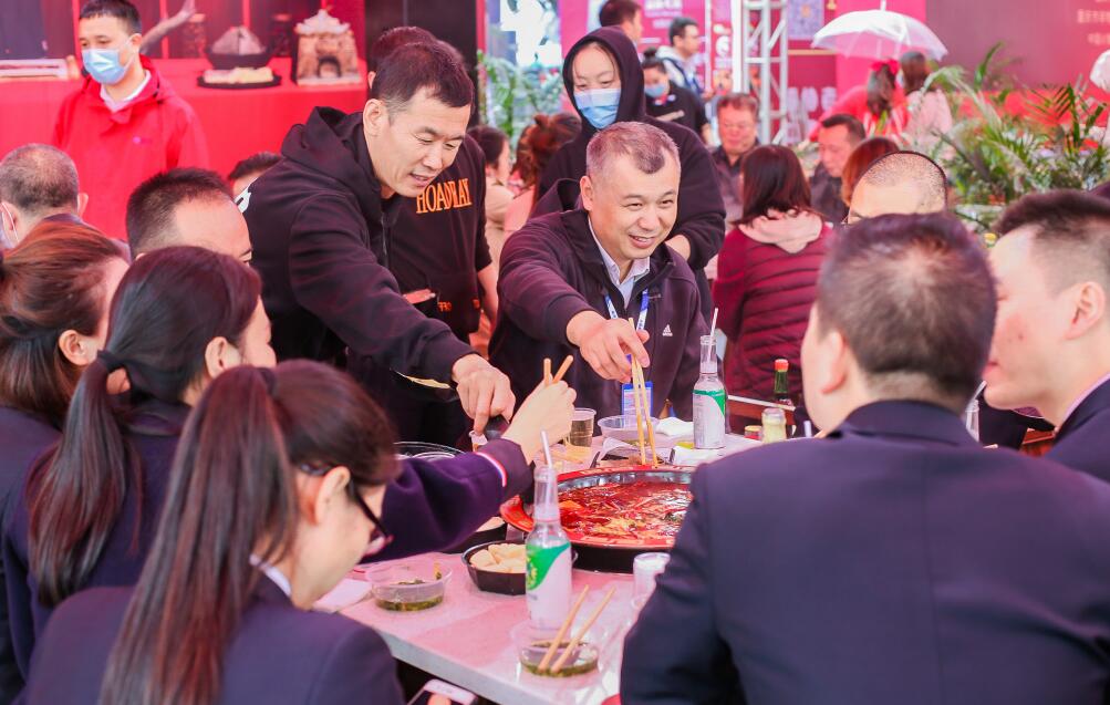 如何加盟重慶火鍋店？這些要點要記牢！