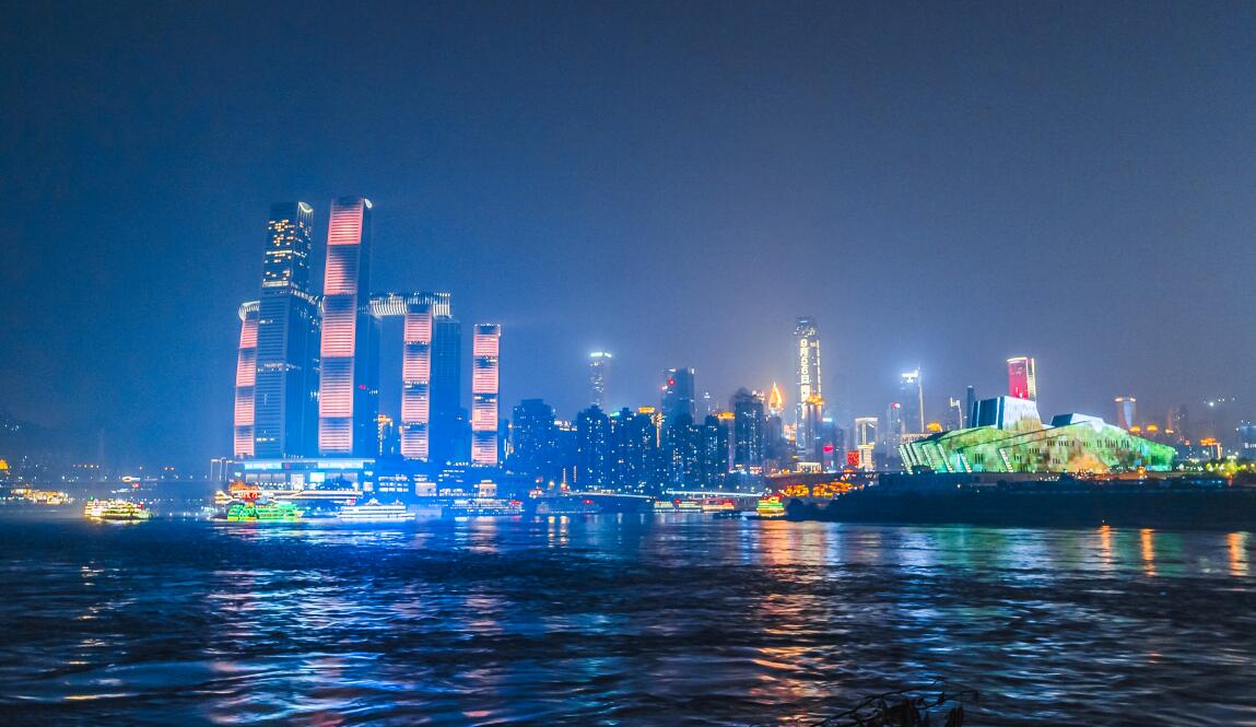 萬盛奧陶紀旅游攻略，456月來第一天空懸廊，不虛此行！