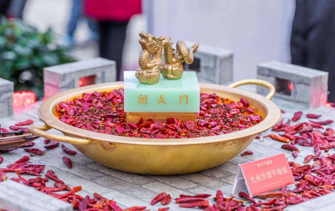 長江索道旅游打卡攻略，體驗飛躍長江，品嘗重慶火鍋！