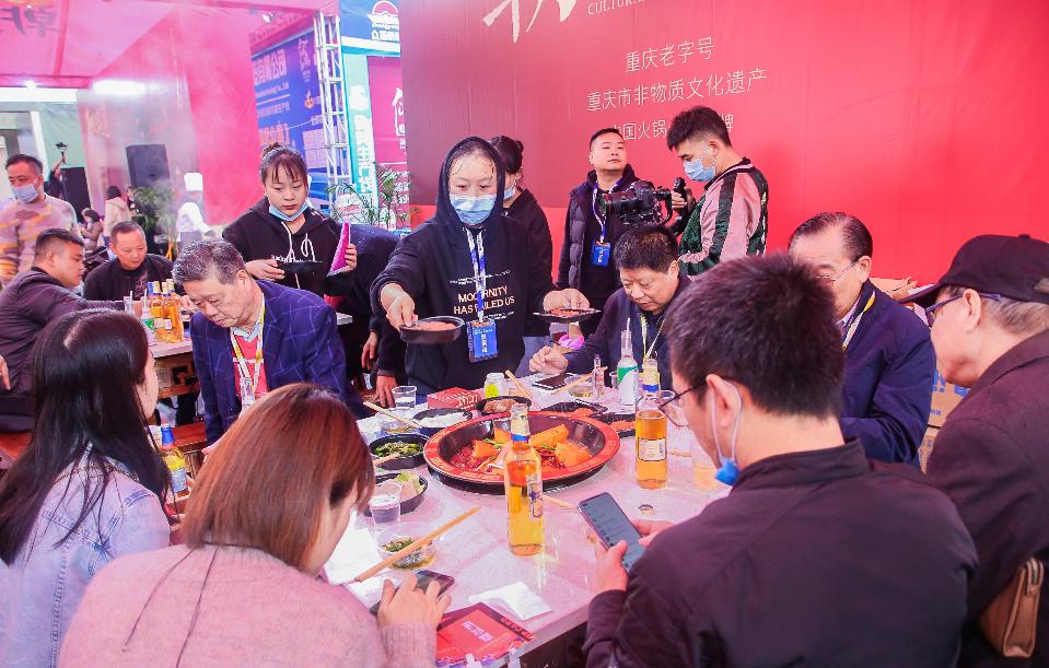 合格的餐飲服務(wù)員，到底該是怎樣的？請(qǐng)按這個(gè)標(biāo)準(zhǔn)！