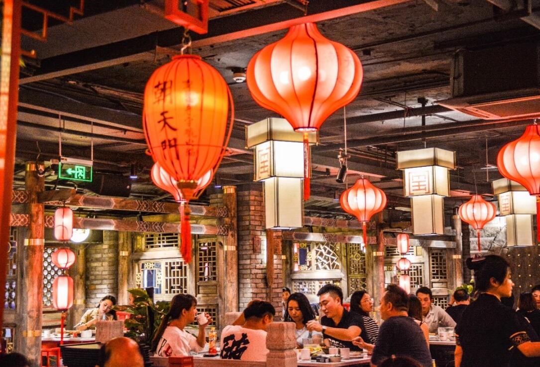 哪些人最?lèi)?ài)吃火鍋？盯緊這四類(lèi)，不愁火鍋店沒(méi)生意！
