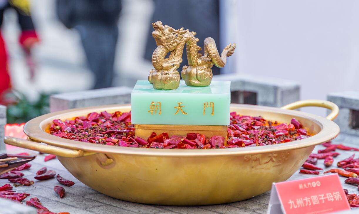 當鹵肥腸預見火鍋，雙重美味，引爆火鍋店生意！