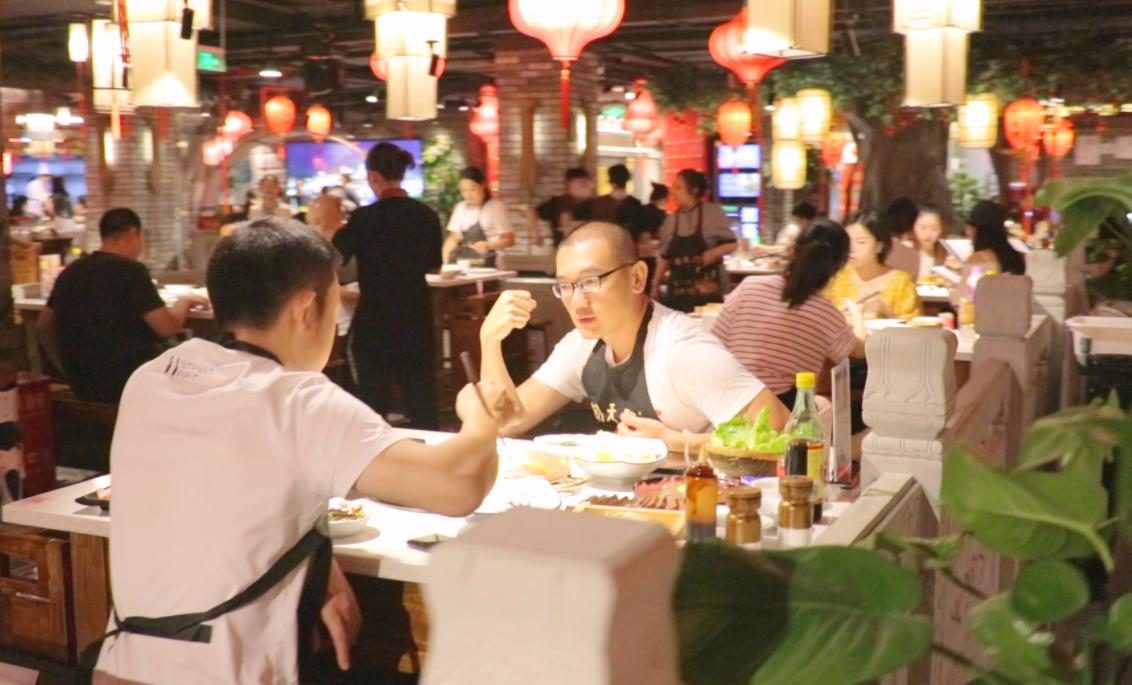 2024年，為什么市井火鍋如此受歡迎？