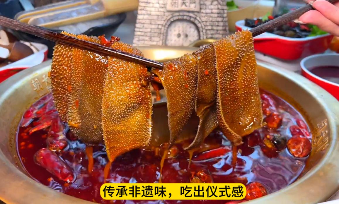 中秋節來重慶，感受山城美食魅力，旅行打卡攻略！