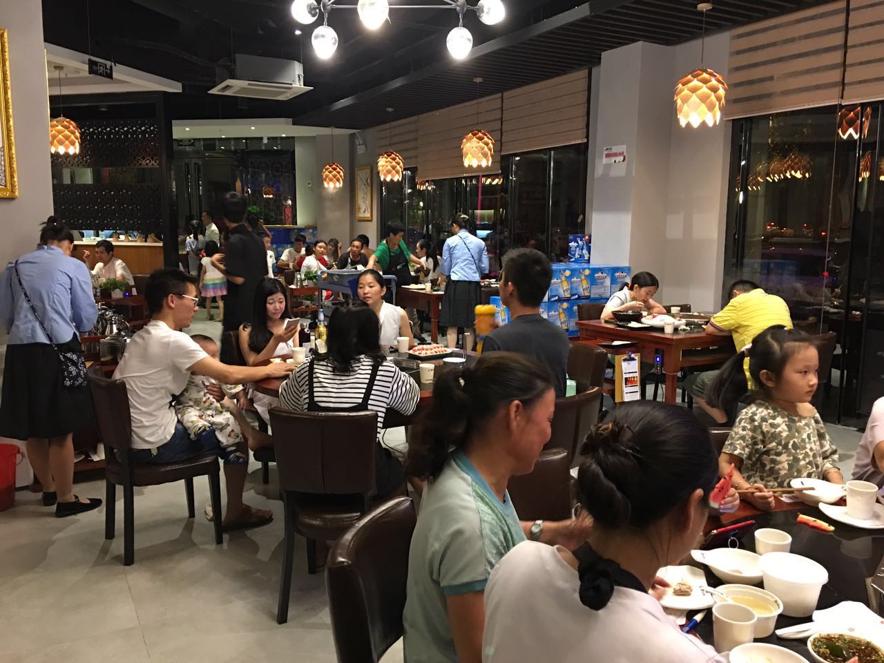 朝天門火鍋合肥高新店火爆營業